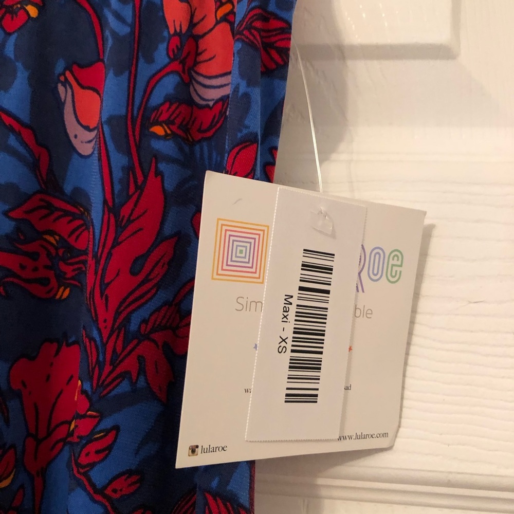 Lularoe - Picture 2 of 7